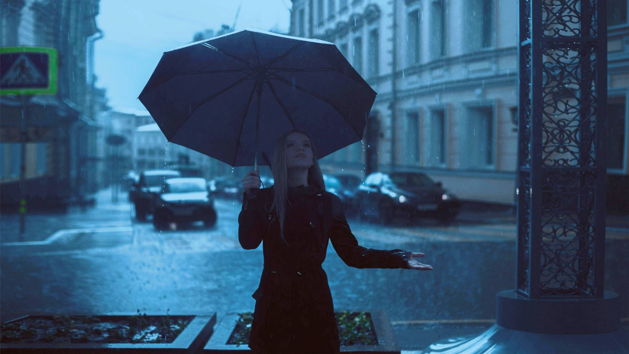 AW26: Shapes, Shades, and Stillness